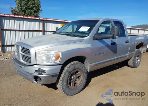 2007 Dodge Ram 1500 z USA, uszkodzony, nr VIN 1D7HU182671546962